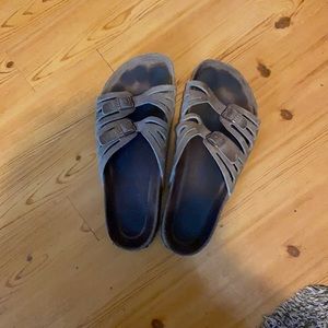 Two strap Birkenstock’s